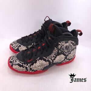 Nike Little Posite One Athletic Shoe Youth Boys Size 5.5 644791-104 Snake Print